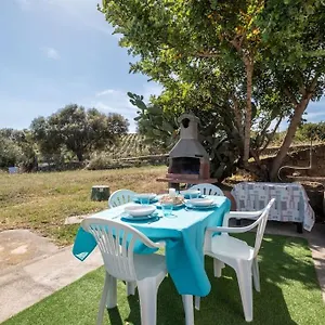 Appartamento Mare A 4 Minuti Autocasa/giardino E Wifi, Budoni